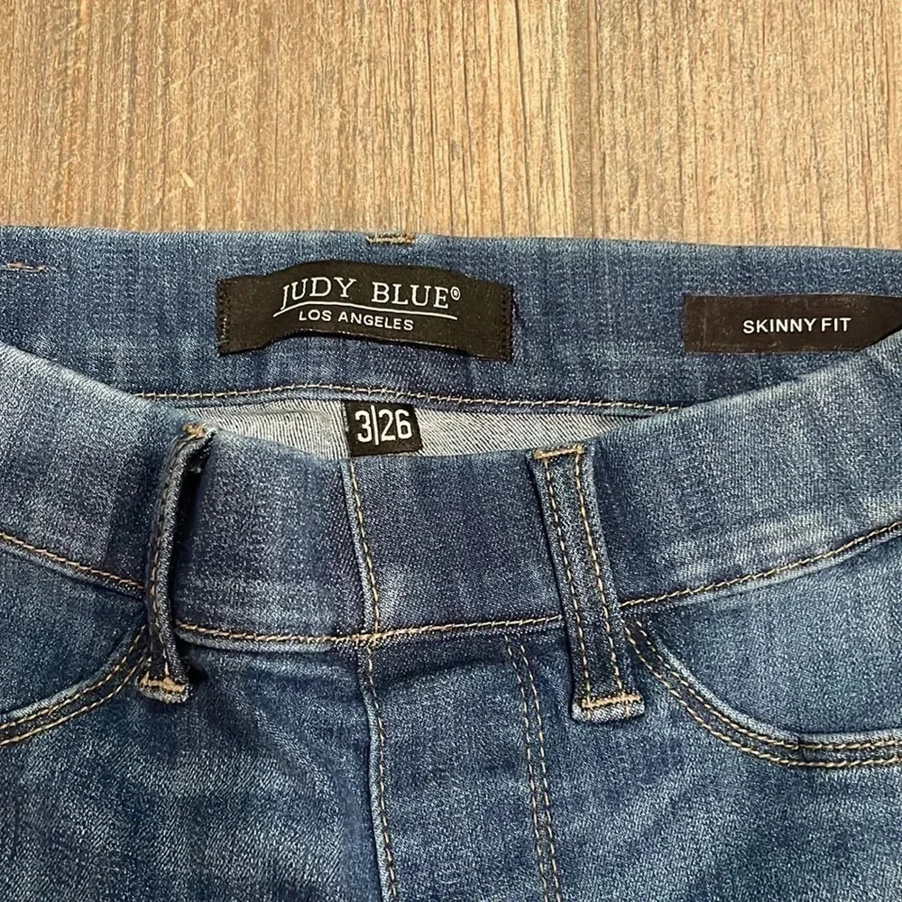 Judy Blue Skinny Pull on jeans size 3 - Picture 5 of 11
